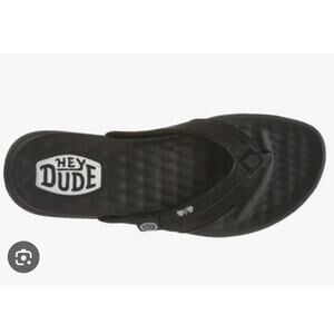 Hey Dude Christi Flip-Flops • Women’s 7 • Black • GUC